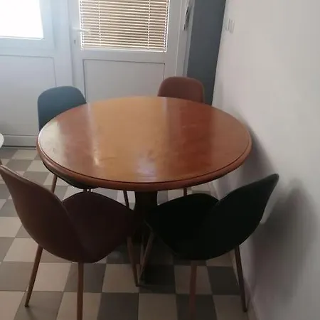 2+2 Nemira Apartment